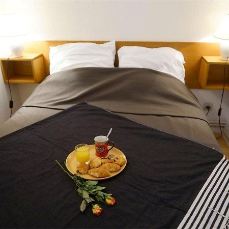 Studio Calme Avec Balcon Plein Sud, Parking Prive, Proche Thermes Et Centre-Ville - Fr-1-313-149 Bagneres-de-Luchon Ngoại thất bức ảnh